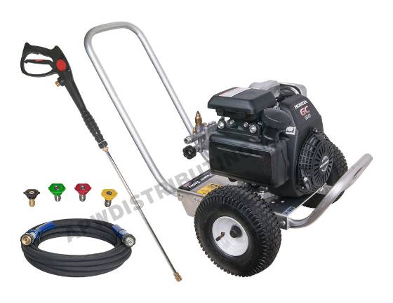 2,700 PSI @ 2.5 GPM PRESSURE WASHER WITH HONDA ENGINE